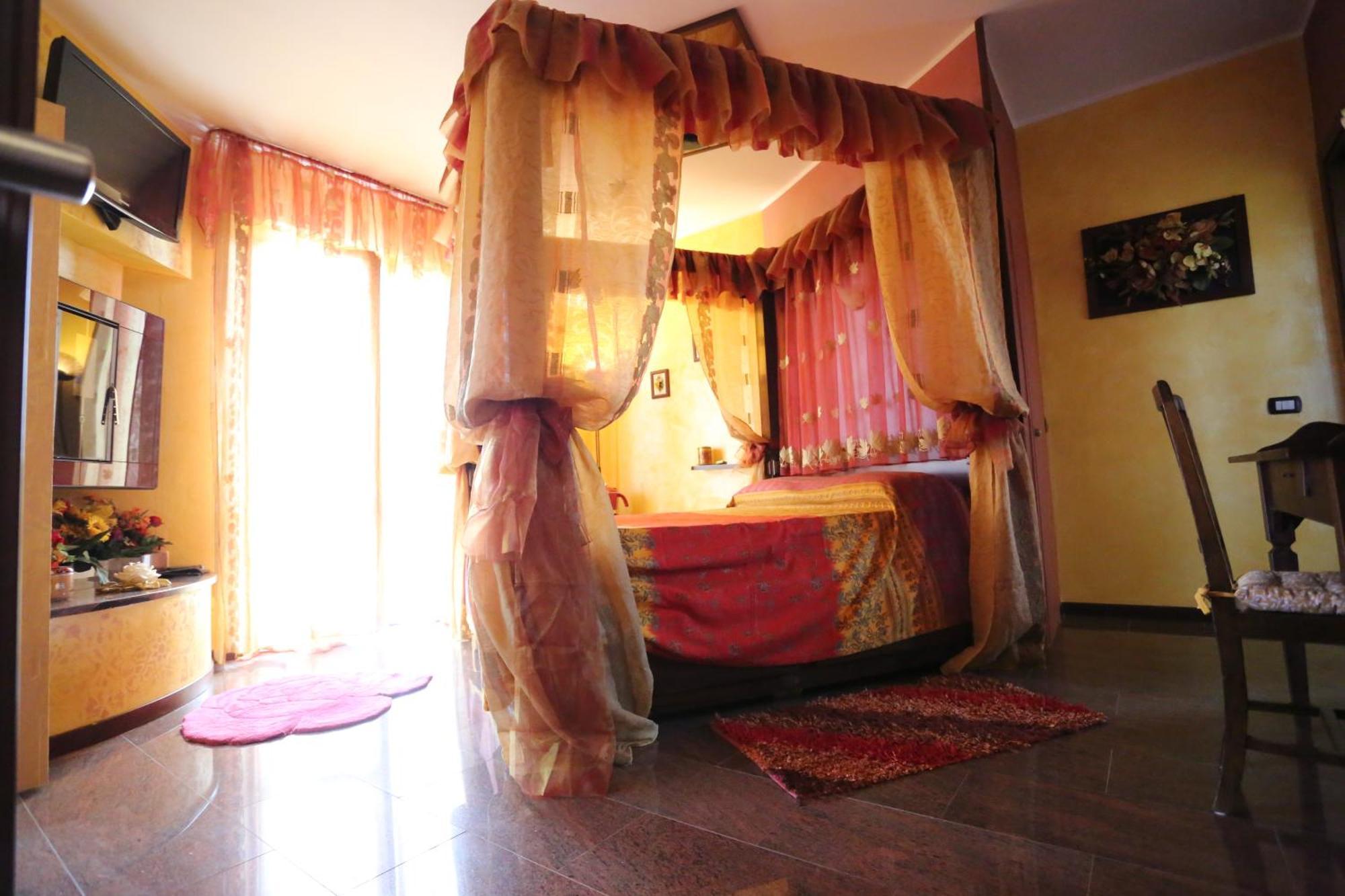 San Martino in Strada B & B L'Almanacco מראה חיצוני תמונה